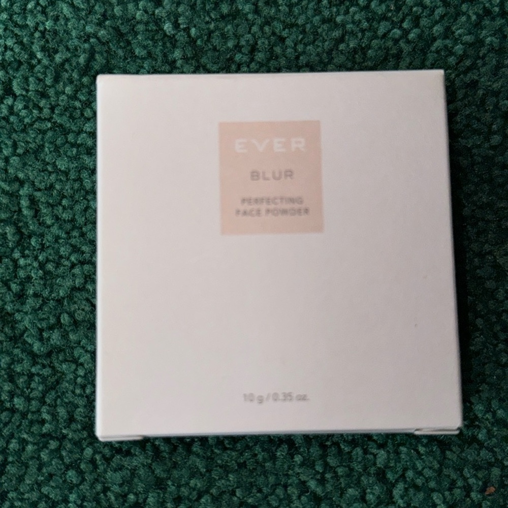 Ever Beauty Blur Perfecting Face Powder
